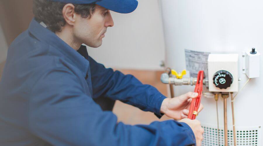 Expert burst pipe repair services in Etowah, AR